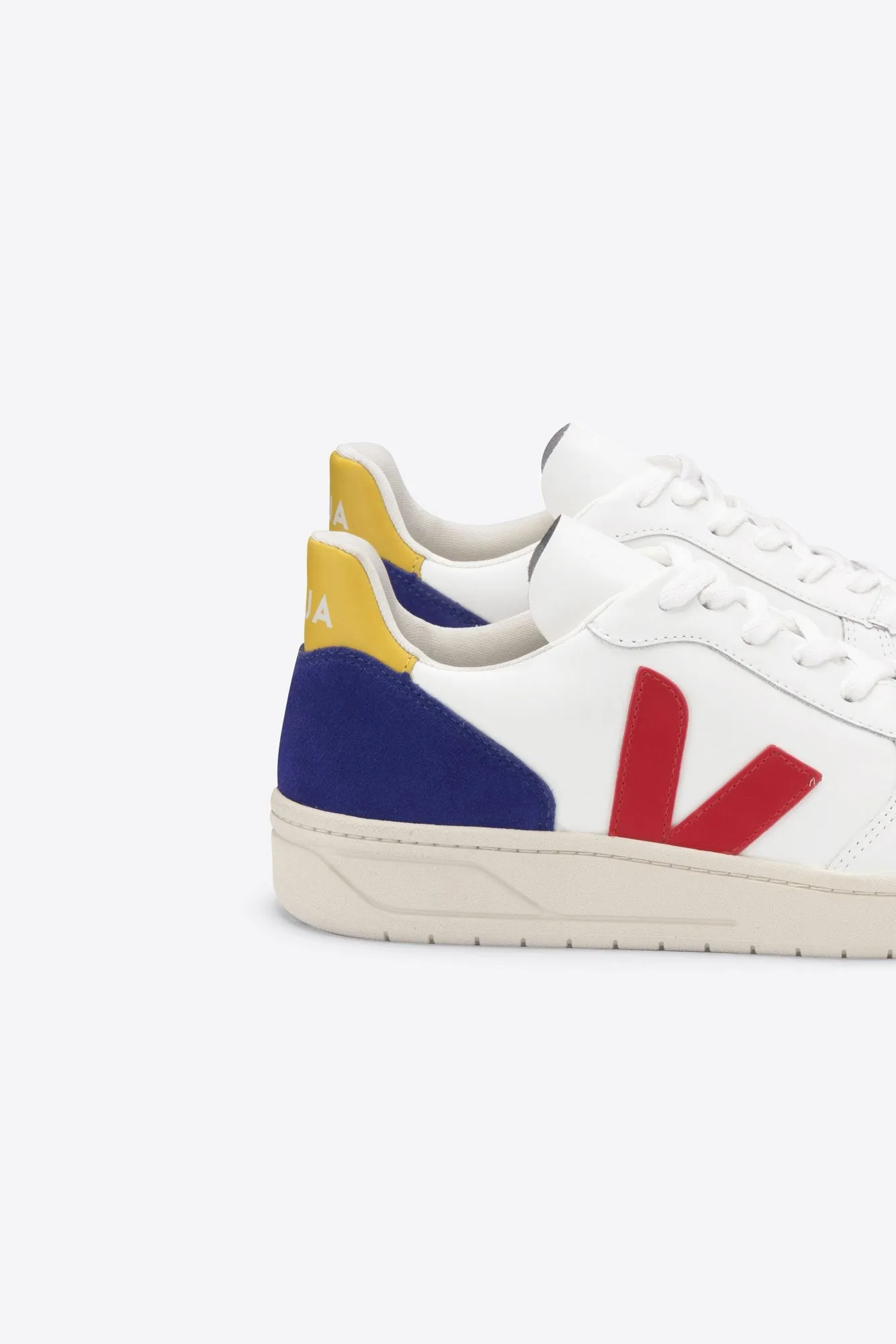 Veja V10 Sneaker